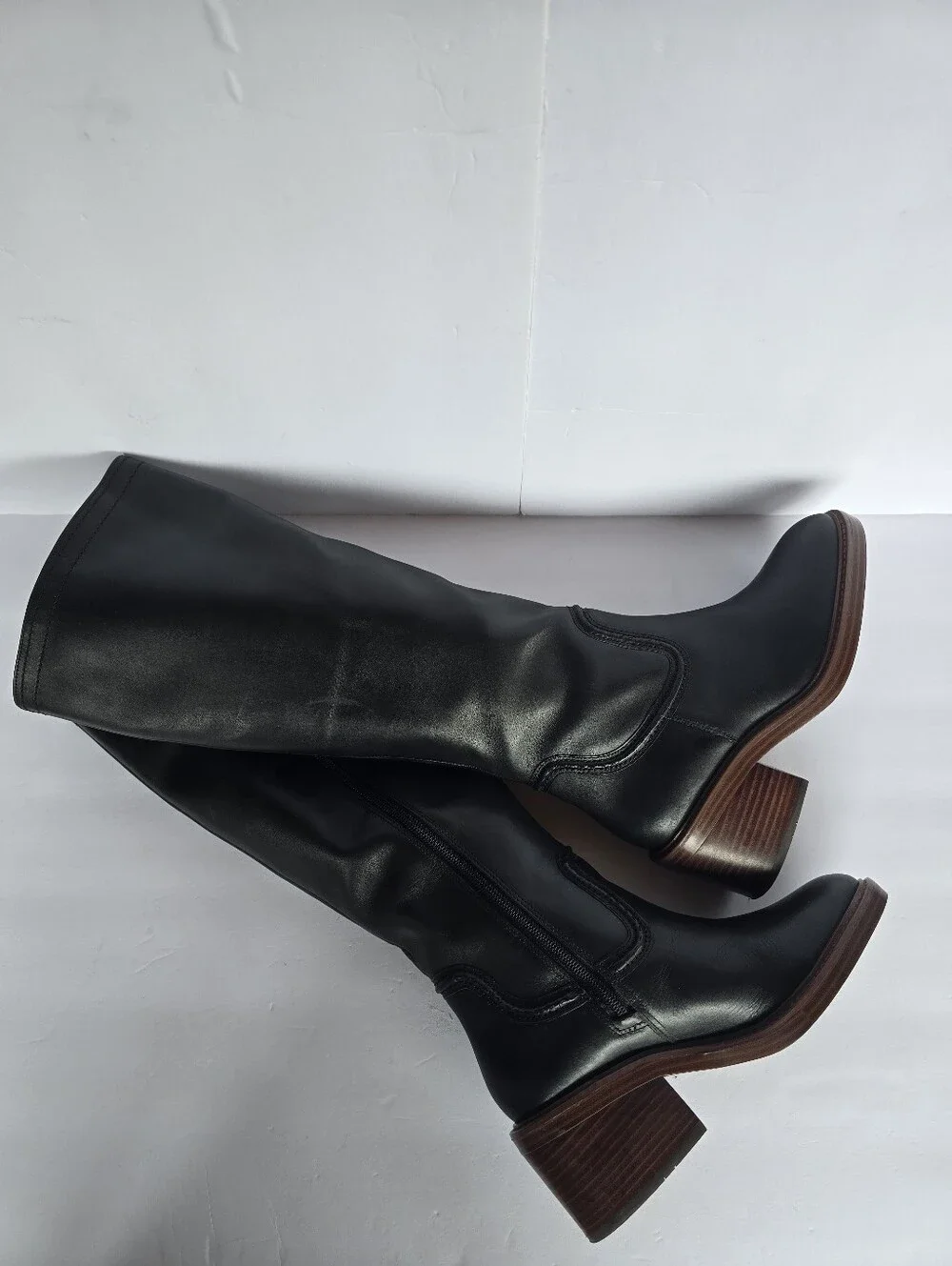 Vince Camuto Vuliann 6/36.5 EU Knee Leather Boots with Brown Stacked Heel & Sole